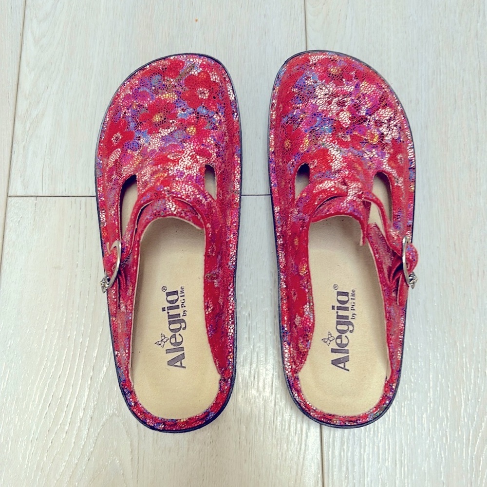 Brand New Alegria Slides Size 37